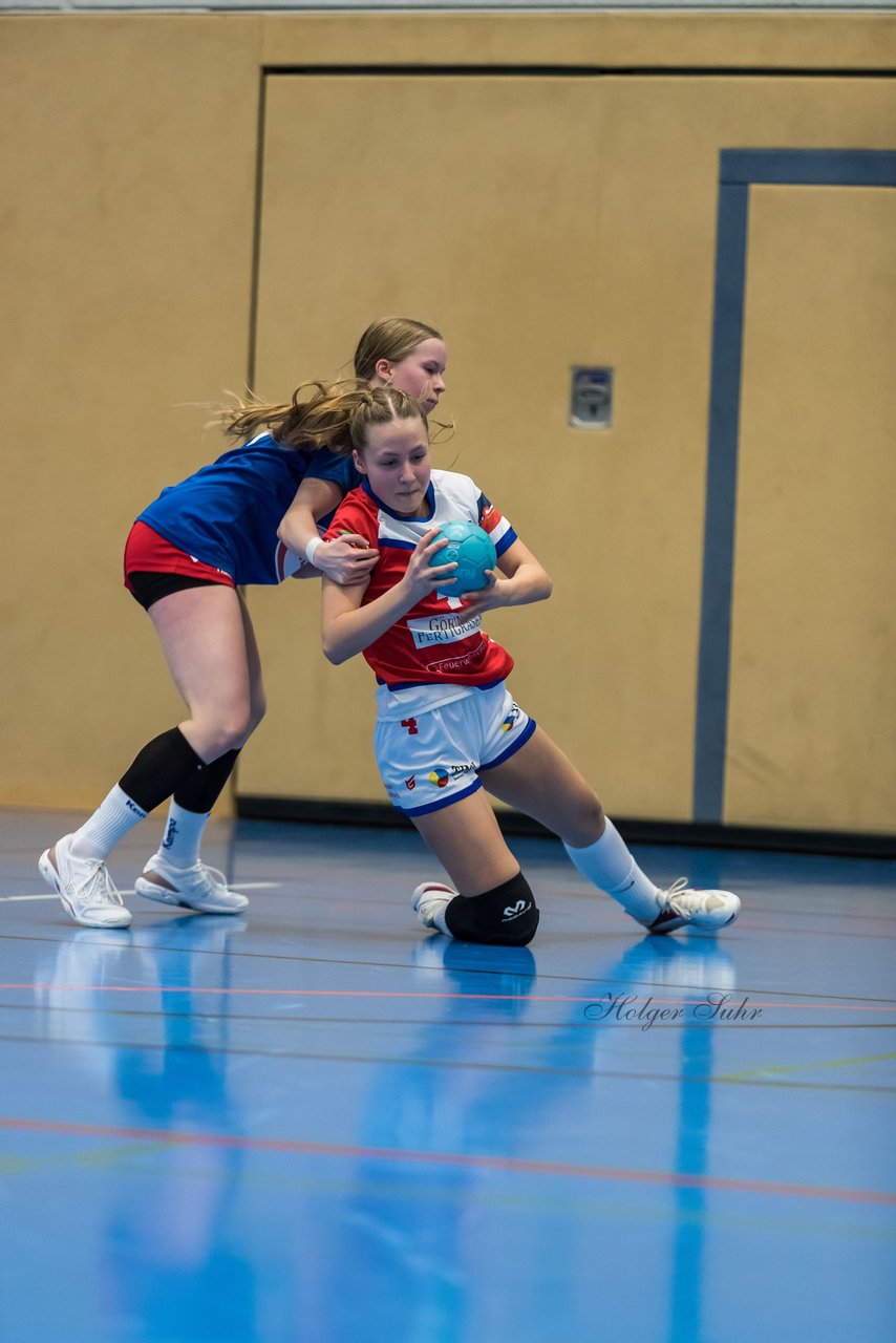 Bild 239 - wCJ HC Quickborn - Ahrensburger TSV : Ergebnis: 38:27